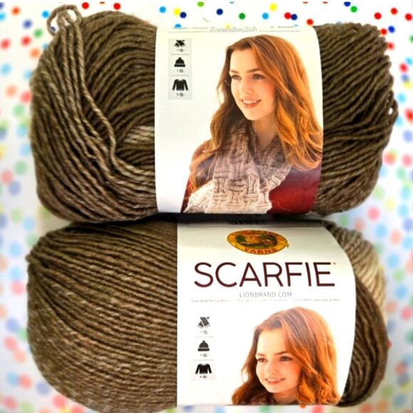 Lion Brand Scarfie Yarn CREAM/TAUPE 5.3 OZ - Picture 1 of 9